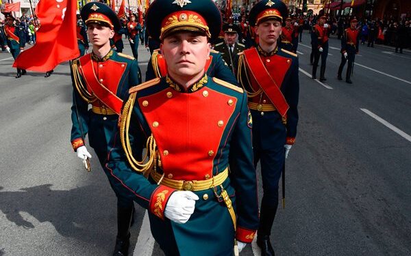 Kremlin Cancels WWII Parades, Fearing Protests