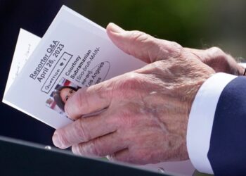 White House Defends Biden Cheat Sheet Showing Reporter’s Question