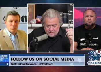 Bannon, O’Keefe, and Alex Jones discuss OMG’s explosive undercover footage of Fox News Insider