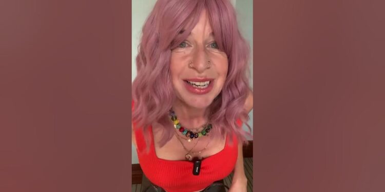 Katie Hopkins in Swansea: UNMISSABLE! Meet Phoebe the Purple Haired Protester.