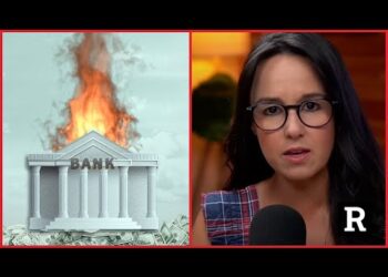 Oh SH*T, the small bank collapse is real and it's here  with Clayton Morris