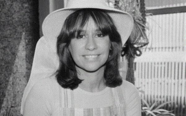 Astrud Gilberto, Singer of ‘The Girl from Ipanema,’ Dead at 83