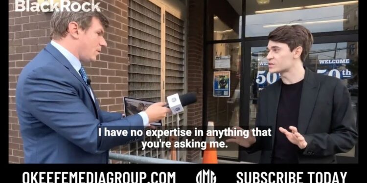 BREAKING: James O’Keefe Confronts BlackRock Recruiter, Denies His Own Words. Hides in Police Station