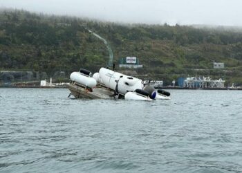 Forty Hours Left: Billionaire Explorer, Pakistani Businessman Aboard Missing Titanic Sub