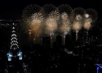 July 4th Weekend Celebration to Test US Travel System