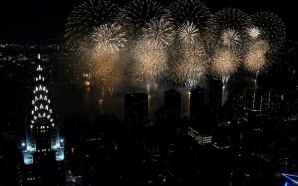 July 4th Weekend Celebration to Test US Travel System