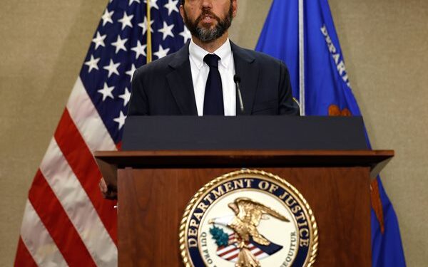 Key Player in Trump’s 2020 Campaign Mulls Special Counsel Interview