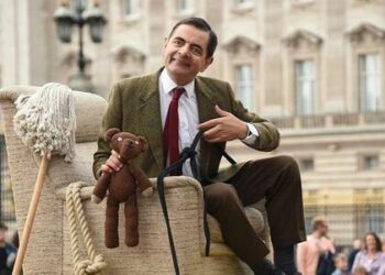 Mr. Bean Actor Says The Electric Car ‘Honeymoon’ Is Over