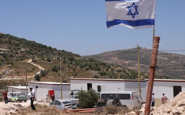 Palestinians Send 2 Rockets from West Bank Toward Israel