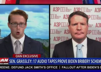 RT by @OANN: “If Grassley says something is there, you can take it to the BANK.”

@mrddmia reacts to the @ChuckGrassley saying a Burisma executive has 17 audio tapes of conversations with Joe and Hunter Biden.