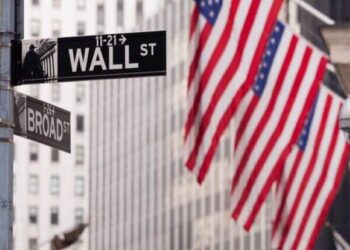 S&P 500, Dow Decline on Worries of More Fed Hikes