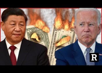 A DEVASTATING secret about the U.S. Dollar they don't want you to know | Redacted w Clayton Morris