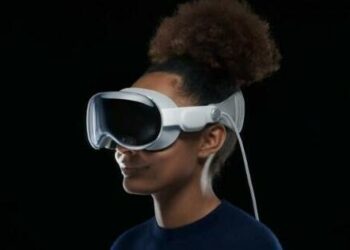 Apple Will Slow-Launch Vision Pro In Stores By Requiring All Purchases To Be By Appointment