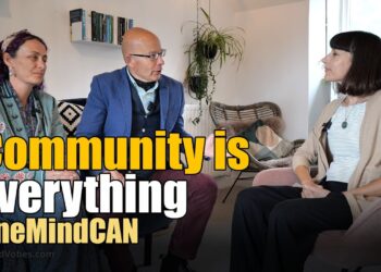 Building a decentralized community