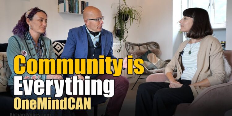 Building a decentralized community