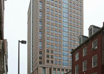 CRE Panic Hits Baltimore As Second Office Tower Dumped At 69% Discount