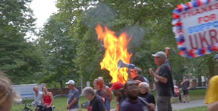 Communists in Philadelphia Celebrated July 4th by Burning an American Flag (VIDEO) | The Gateway Pundit | by Mike LaChance