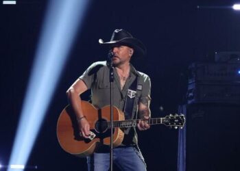 Jason Aldean’s “Try That In A Small Town” Becomes No. 2 Hit