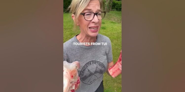 Love to REAL MEN & STRONG WOMEN: farmers, butchers, stockmen & tractor drivers