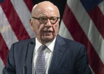 Murdochs Lose Confidence in DeSantis’s Ability to Defeat Donald Trump