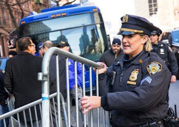 NYC Businesses Fed-Up With Migrant Influx