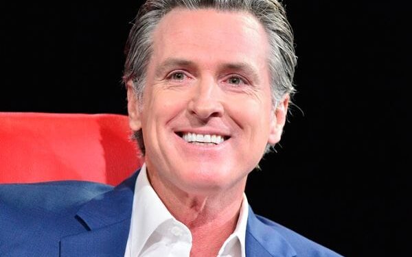 Newsom Offers to Help Negotiate Hollywood Strike