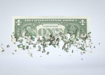 Peter Schiff: Dollar Decline Means Lower Inflation Is Transitory