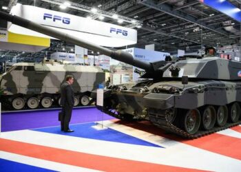 UK Talks Tough On War With Russia, While Admitting It’s Dangerously Low On Tanks