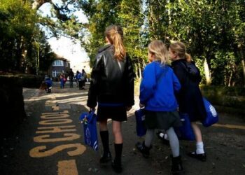 UK’s Biggest Teachers Union Urges Scrapping Of Girls & Boys Uniforms And Sports Lessons In Trans-Inclusion Push