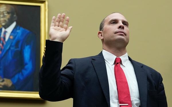 Whistleblower Tells Congress the US Is Concealing ‘multi-decade’ Program That Captures UFOs