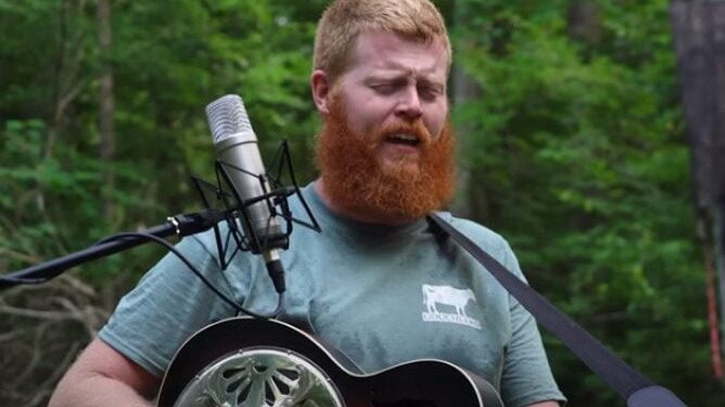 A STAR IS BORN: Amateur Country Singer Goes Viral With AMAZING Song (VIDEO) | The Gateway Pundit