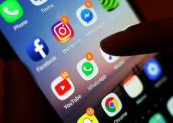 Excessive Social Media Use Is No. 1 Concern For Parents As Kids Head Back To School: New Poll