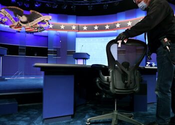 Fox News Bans Trump Surrogates From Debate Spin Room