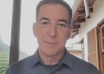 Greenwald: It’s Not Left Vs Right Anymore, “It’s Anti-Establishment Versus Pro-Establishment”