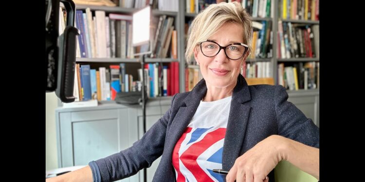 Katie Hopkins: Lee Anderson, EV cars paralysed, Peggy Jones.