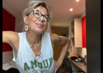 Katie Hopkins at the Edinburgh Fringe.  SCR*W YOU SIDEWAYS to the cancel morons & GWAN GLINNER