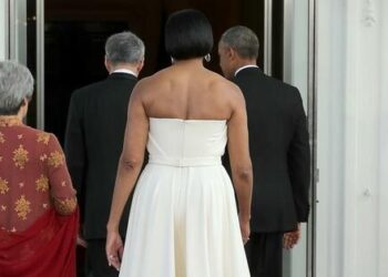 Obama ‘Repeatedly Fantasizes About Making Love To Men’: Biographer