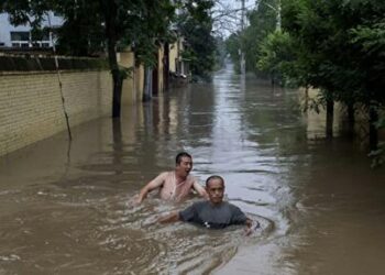 Public Anger Grows After Floodwaters Deliberately Diverted To Save China’s Capital