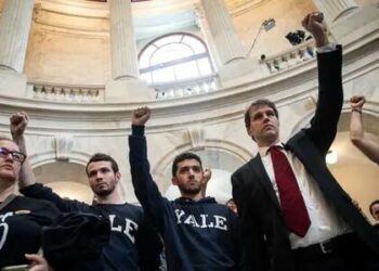 Top Law Schools Promote Ditching The Constitution