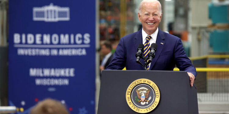 ‘Bidenomics’ Fail: Food Stamp Bonanza Sends Grocery Bills Soaring 15%, Study Finds