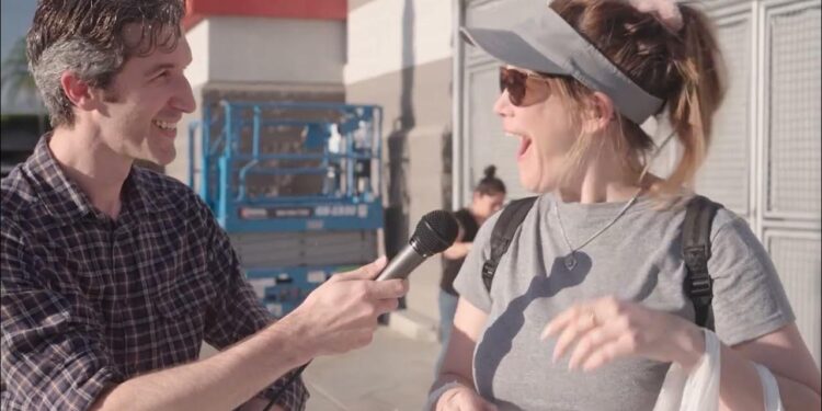 4D13N HR US VO F US  V5 1