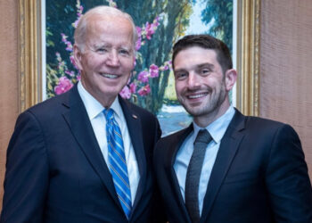 Alex Soros Meets with Nancy Pelosi on Capitol Hill
