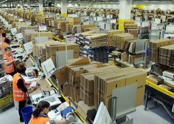 Amazon Announces Plans To Hire 250,000 Logistics Workers For Holiday Season