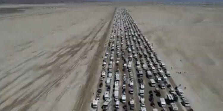 BURNING MAN MAYHEM: ‘Burners’ Brawl During Exodus From Muddy Hellhole, Playa Completely Trashed, Attendees Complain of Chemical Burns on Their Feet | The Gateway Pundit