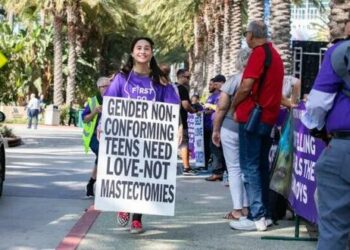 Detransitioner Sues Doctors Who Cut Off Her Breasts At 16