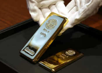Japanese Panic Buy Gold As Yen Implodes And Inflation Soars