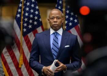 NYC Mayor Ripped for Slow Response to Major Storm