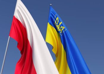 Poland Stops Giving Ukraine Weapons Amid Grain Dispute