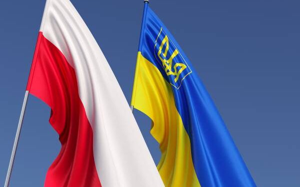 Poland Stops Giving Ukraine Weapons Amid Grain Dispute