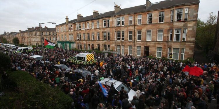 Pollokshields Shows How To Achieve Independence